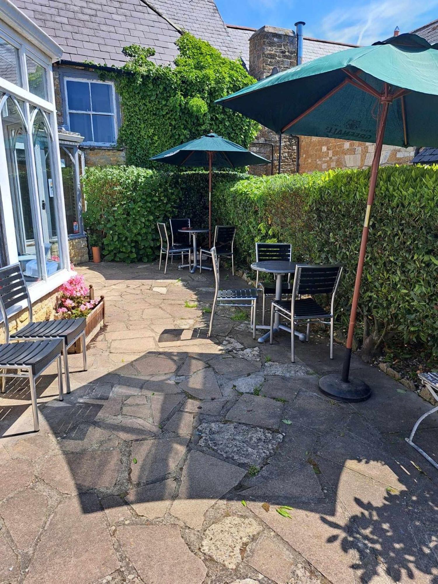 The Ilchester Arms Hotel Abbotsbury Eksteriør billede